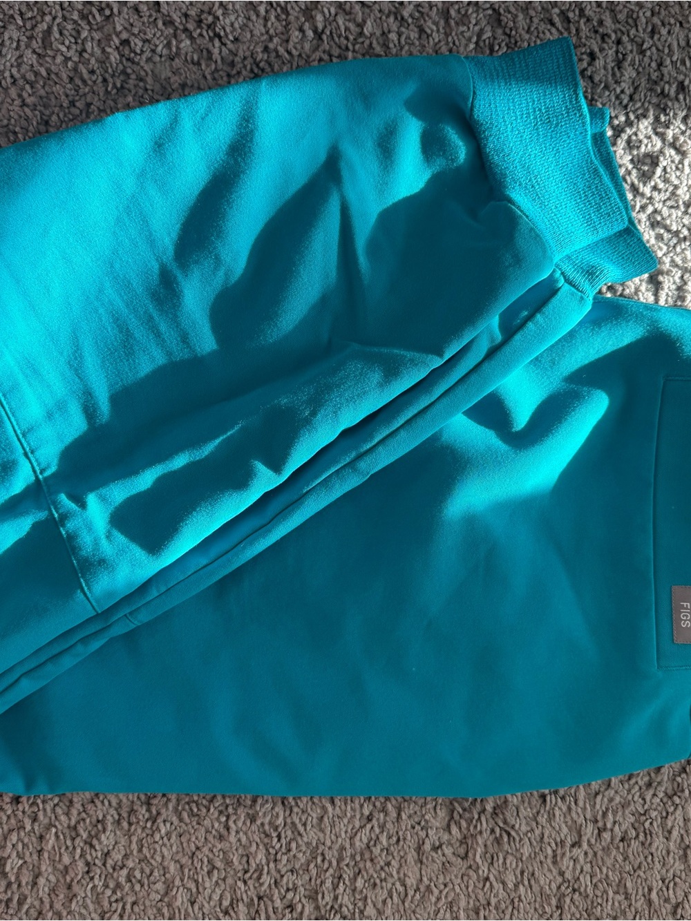 FIGS Men’s Teal Jogger Scrub Pants